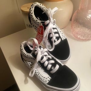 Unisex kids Van sneaker size 13
